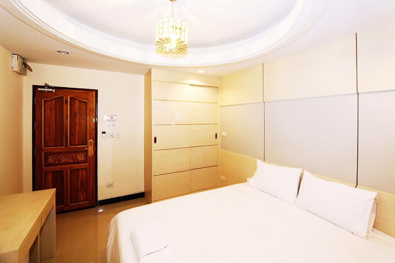 T3 Residence Bangkok Exterior photo