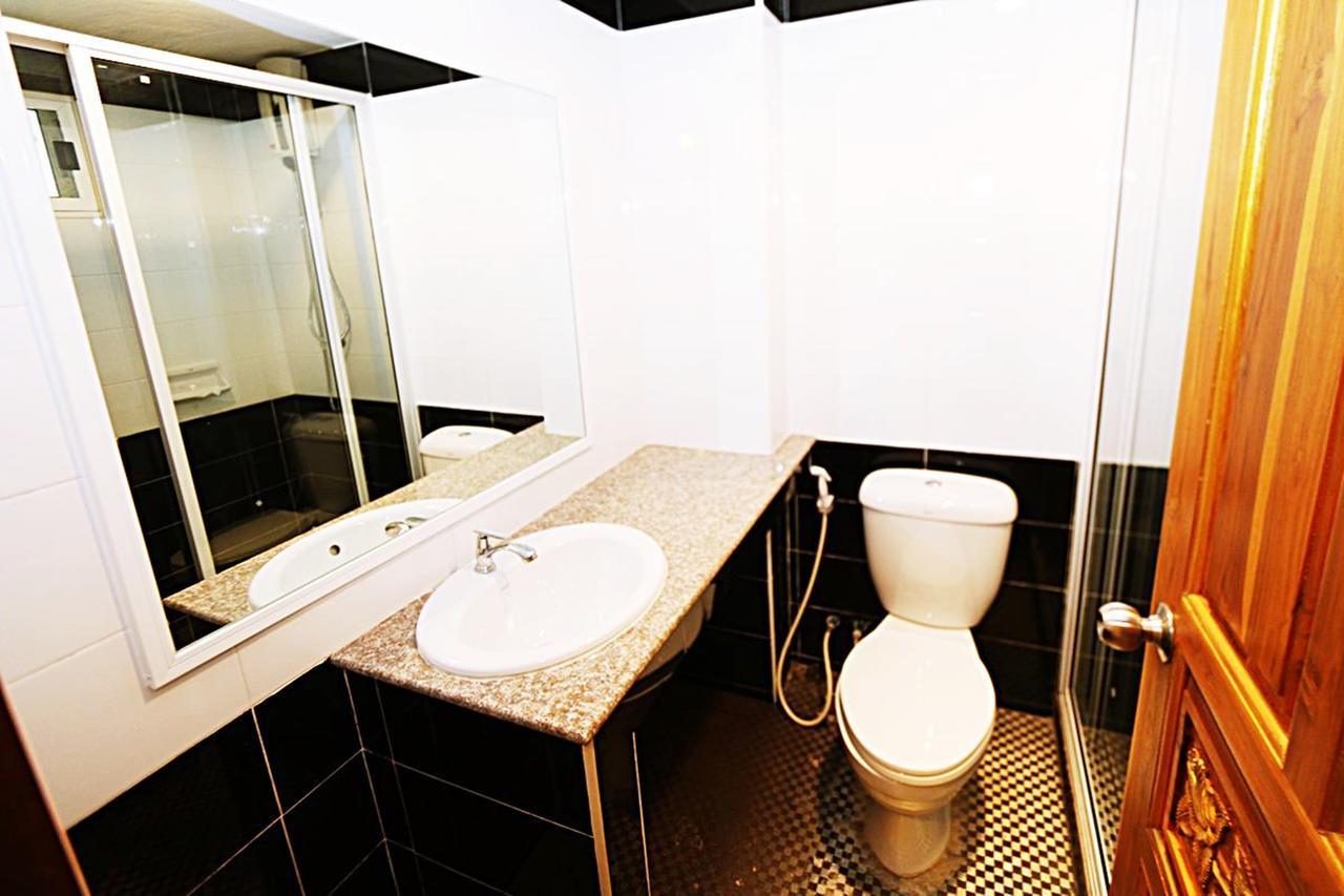 T3 Residence Bangkok Exterior photo