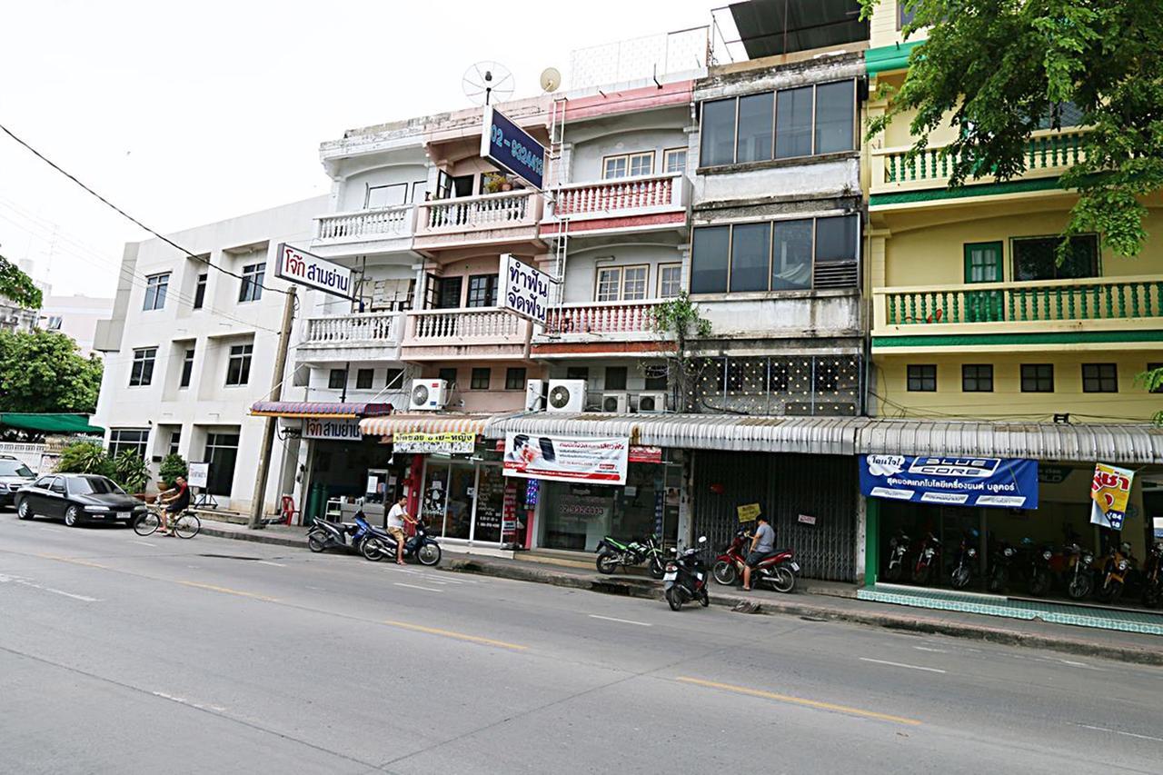 T3 Residence Bangkok Exterior photo