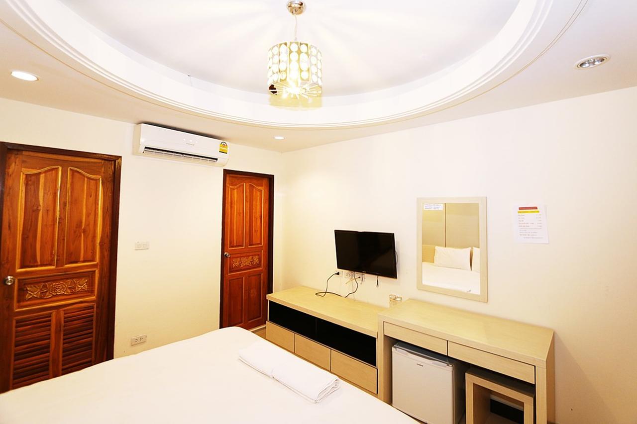 T3 Residence Bangkok Exterior photo