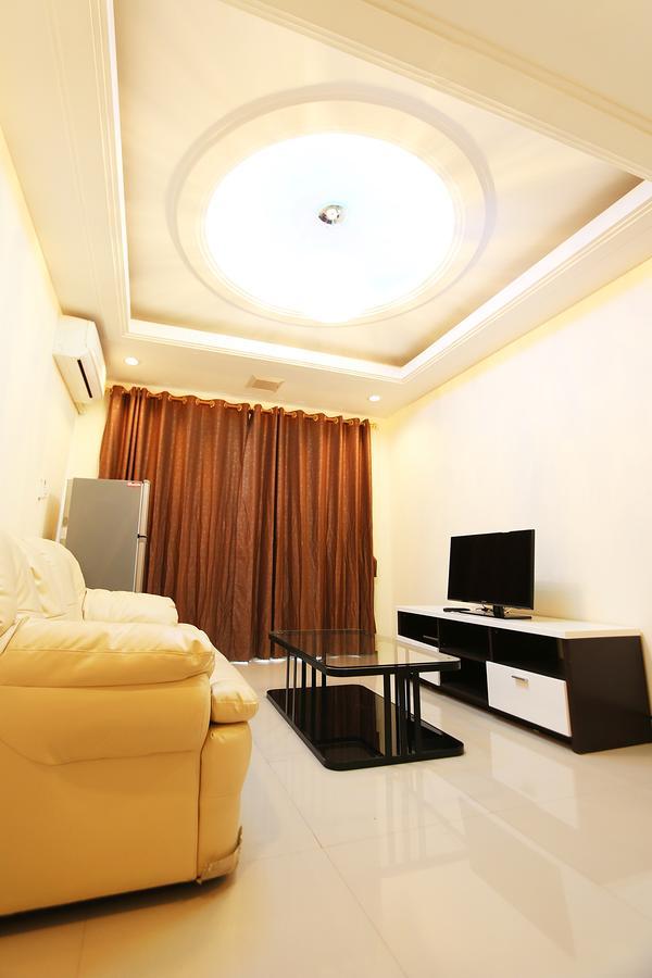 T3 Residence Bangkok Exterior photo