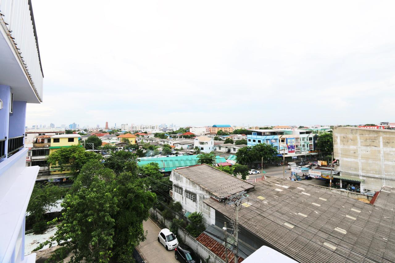 T3 Residence Bangkok Exterior photo